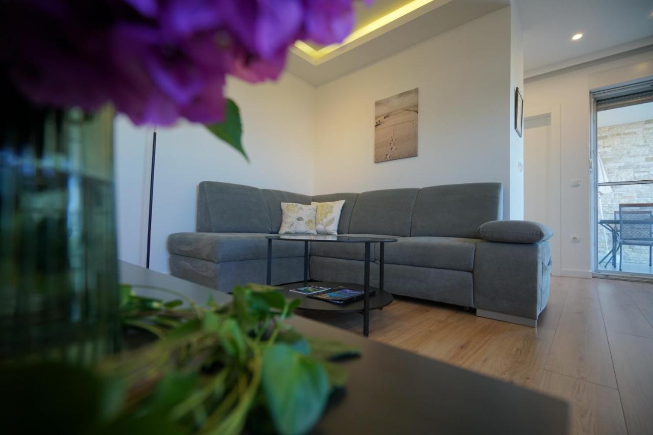 Apartment Perla Sukošan Exterior foto